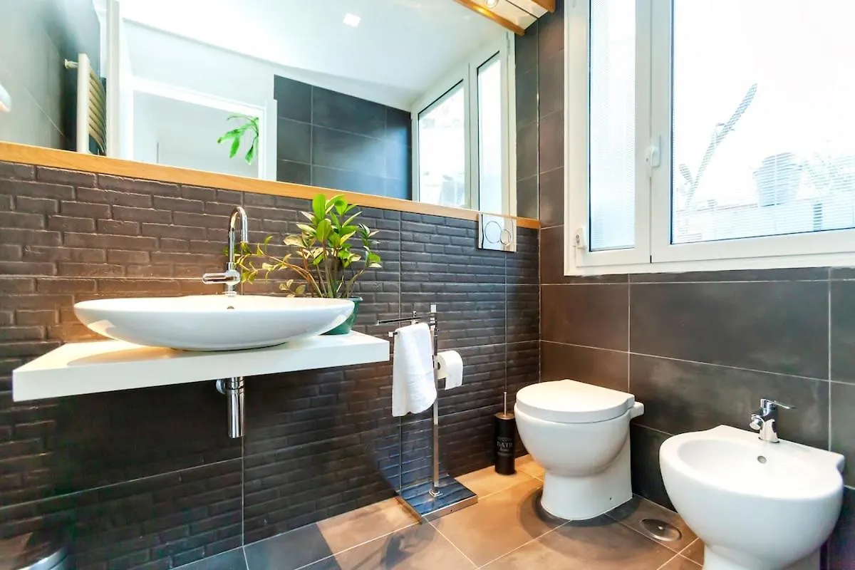 River House Rom